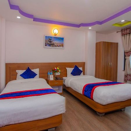 Hotel Maheshwor Pashupatinath Экстерьер фото