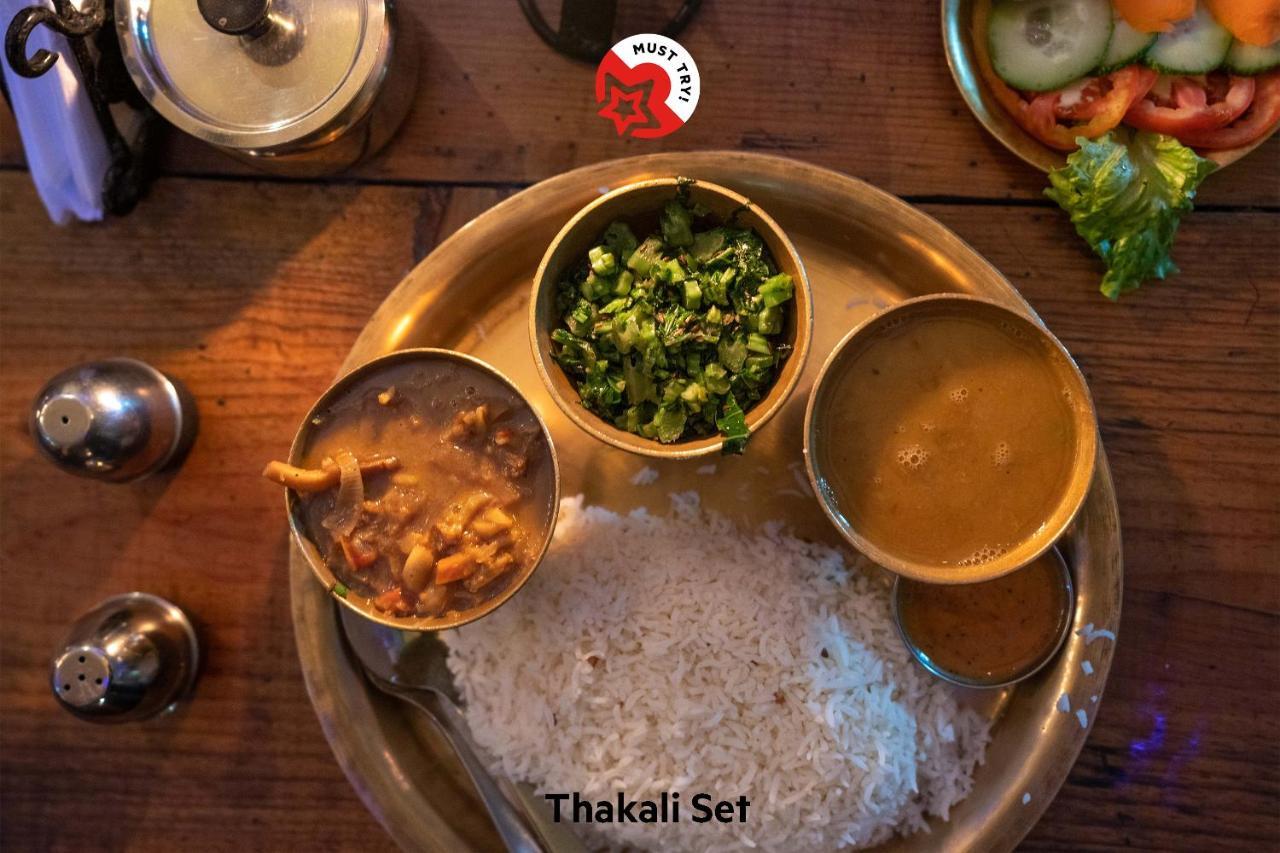 Hotel Maheshwor Pashupatinath Экстерьер фото